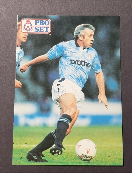 1990 Pro Set Adrian Heath Manchester City #138 — front