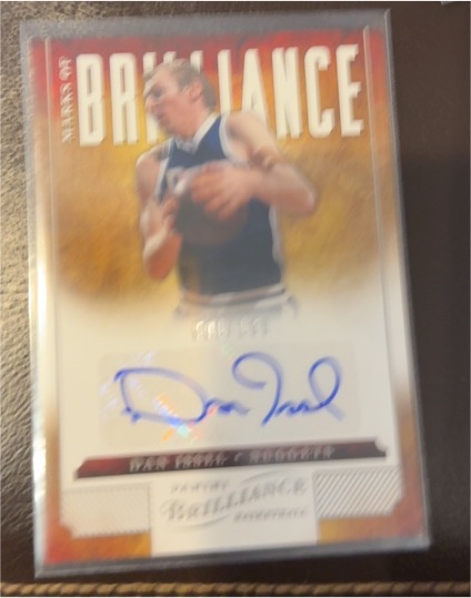 2012-13 Panini Brilliance Marks Of Brilliance #179 Elgin Baylor Auto — front