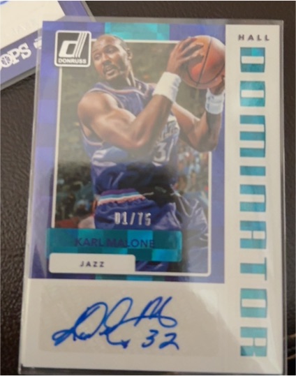 2017 Donruss Dominators #01/15 Karl Malone — front