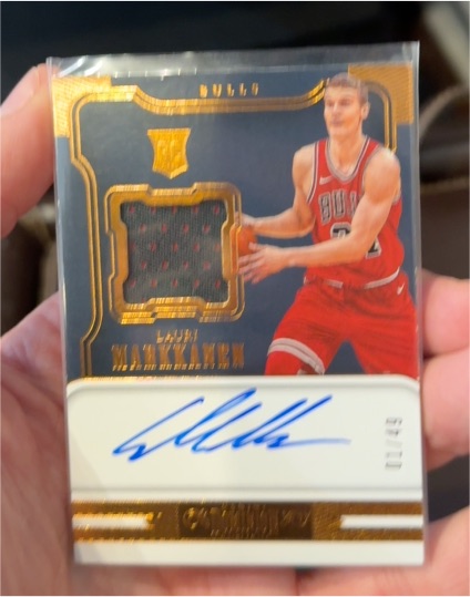 2017-18 Panini Dominion #164 Lauri Markkanen Rookie Patch Auto — front