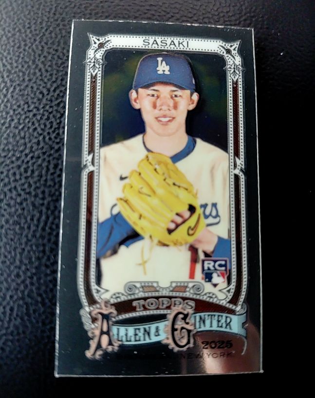 2025 Topps Allen & Ginter #92 Roki Sasaki — front