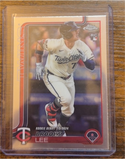 2025 Topps Chrome Update #USC6 Brooks Lee — front