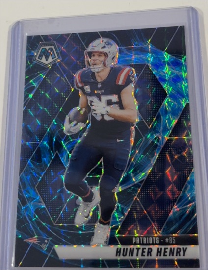 2025 Panini Mosaic #79 Hunter Henry — front