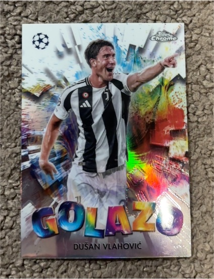 2024-25 Topps Chrome UEFA #GZ-28 Dušan Vlahović Golazo Juventus — front