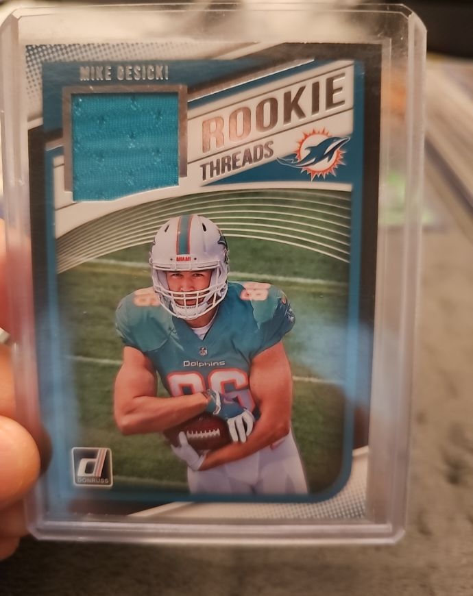 2018 Donruss #37 Mike Gesicki Rookie Threads — front