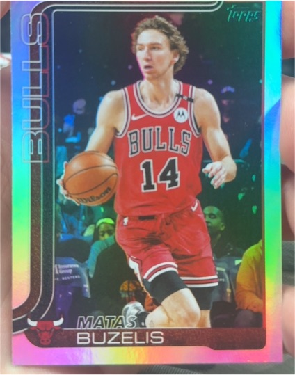 2025-26 Topps #37 Matas Buzelis — front