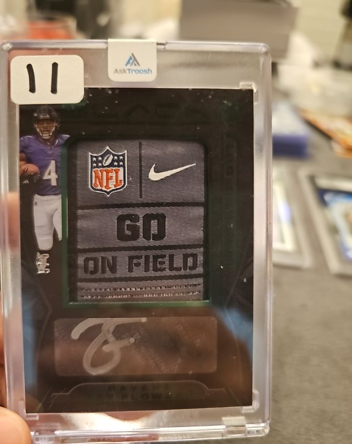 2024 Panini Black Kyler Murray Laundry Tag Patch Auto — front