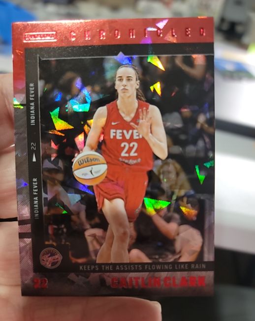 2025 Panini Chronicled #22 Caitlin Clark — front