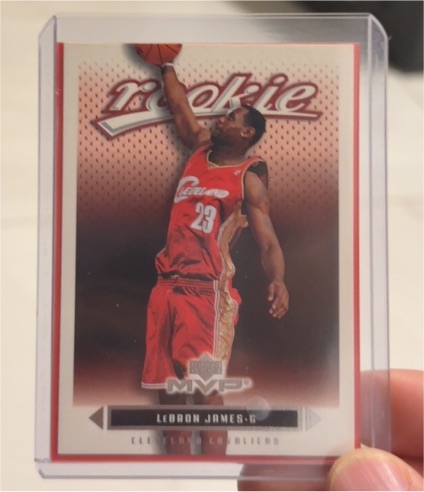 2003-04 Upper Deck MVP #201 LeBron James Rookie Card — front