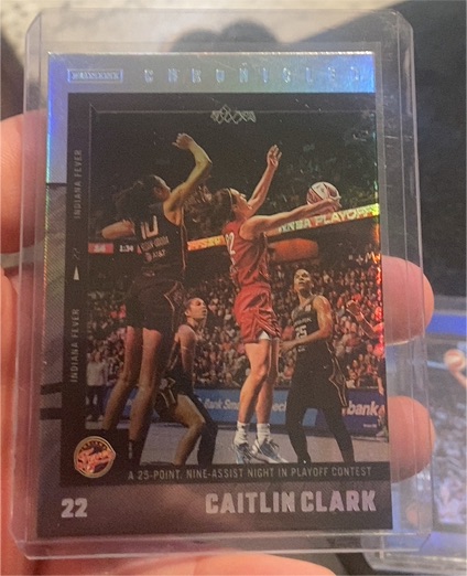 2025 Panini Chronicled #15 Caitlin Clark — front