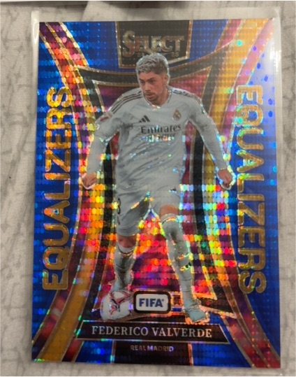 2024-25 Panini Select FIFA #14 Federico Valverde Equalizers Silver Prizm — front