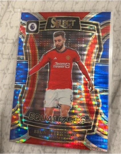 2023-24 Panini Select Premier League #25 Bruno Fernandes Equalizers Blue Pulsar Prizm — front