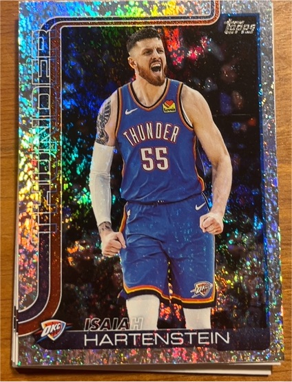 2025-26 Topps #120 Isaiah Hartenstein — front