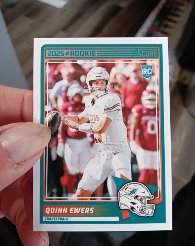 2025 Panini Score #75 Quinn Ewers Rookie — front