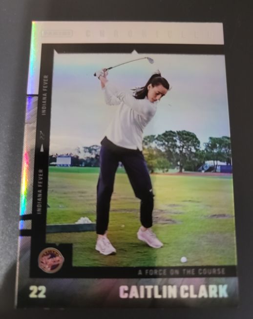 2025 Panini Chronicled #22 Caitlin Clark — front