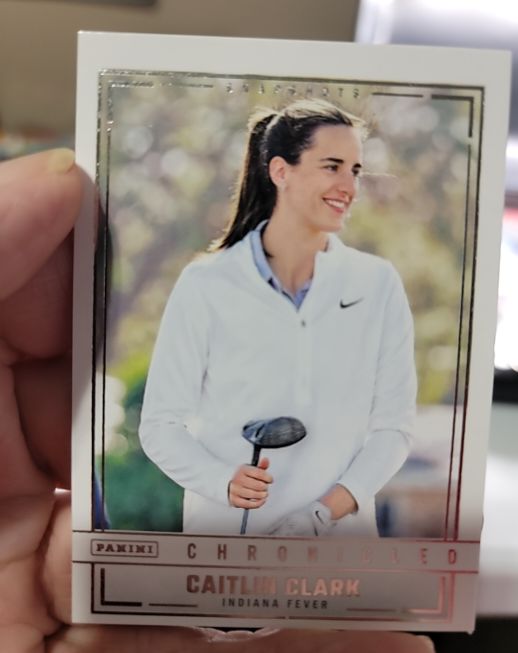 2025 Panini Chronicled Snapshots #100 Caitlin Clark — front