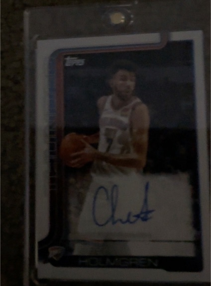 2022 Topps #17 Luguentz Dort — front