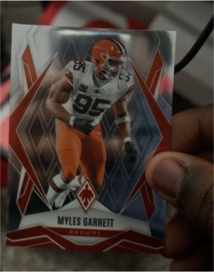 2022 Panini Mosaic #95 Myles Garrett — front