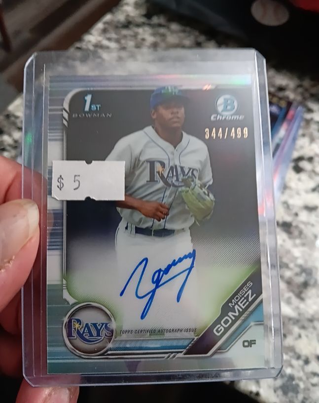 2019 Bowman Chrome #CDA-MG Moises Gomez — front
