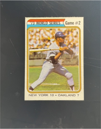1974 Topps #473 Willie Mays '73 World Series Game #2 — front