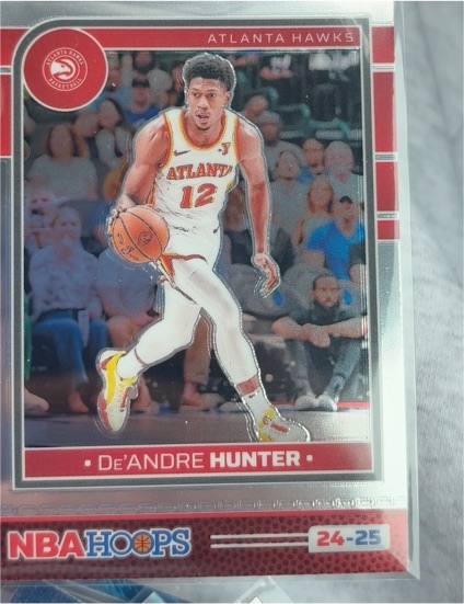 2024-25 Panini Hoops #91 De'Andre Hunter — front