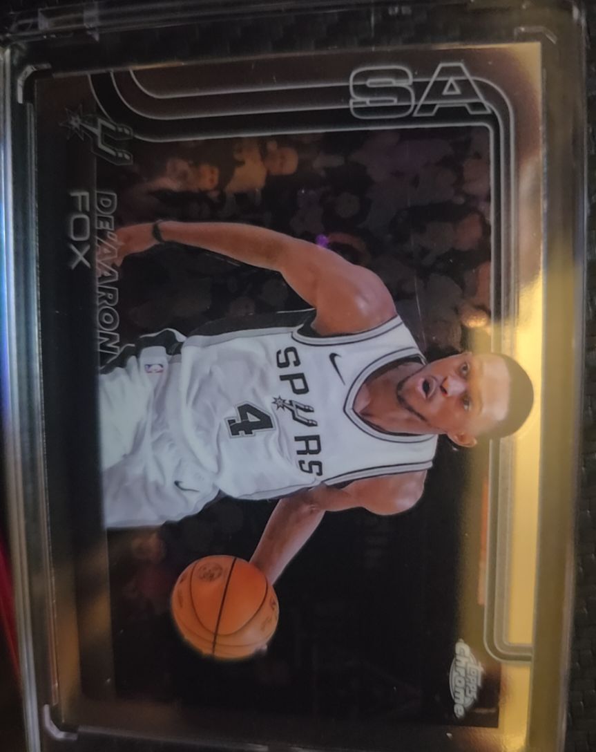 2025-26 Topps #196 De'Aaron Fox — front