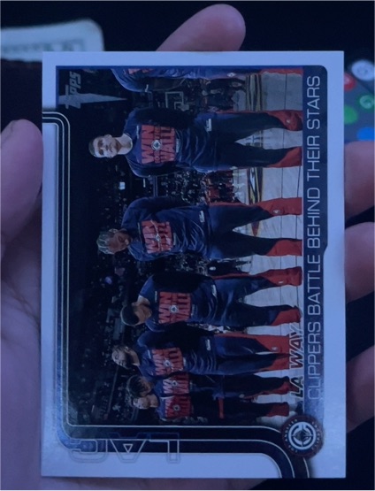2025-26 Topps #292 LA Way: Clippers Battle Behind Their Stars — front