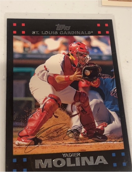 2007 Topps #660 Yadier Molina — front