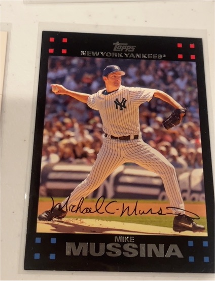 2007 Topps #452 Mike Mussina — front