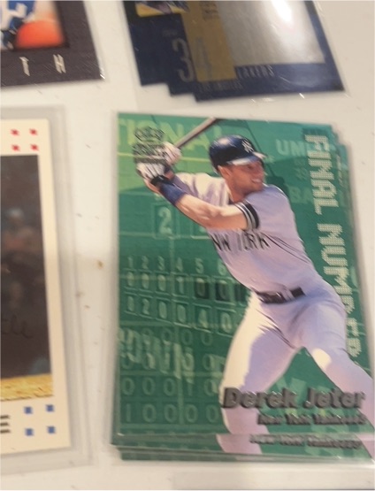 2000 Crown Royale Final Numbers #17 Derek Jeter — front