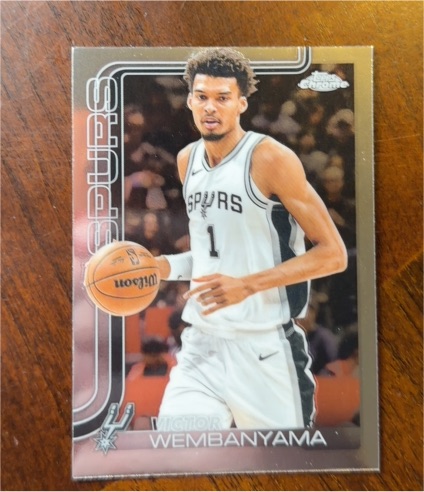 2025-26 Topps #195 Victor Wembanyama — front