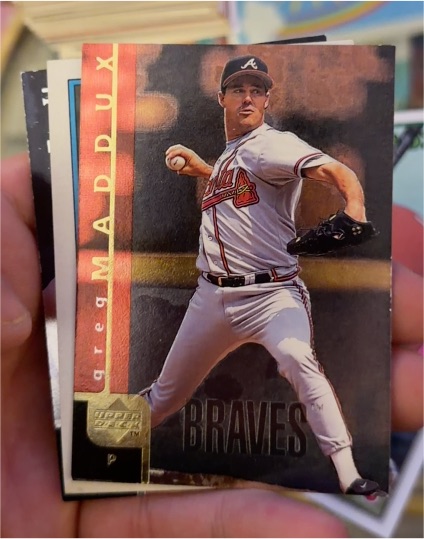 1998 Upper Deck Special F/X #8 Greg Maddux — front