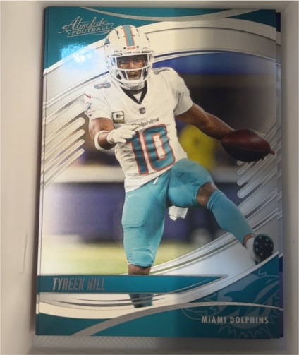 2025 Panini Absolute #9 Tyreek Hill — front