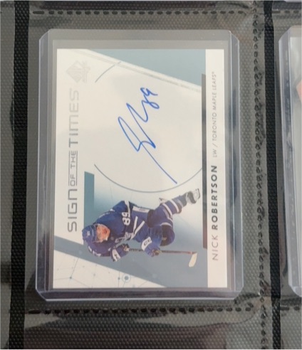 2022-23 Upper Deck SP Authentic Sign of the Times #SOTT-NR Nick Robertson — front