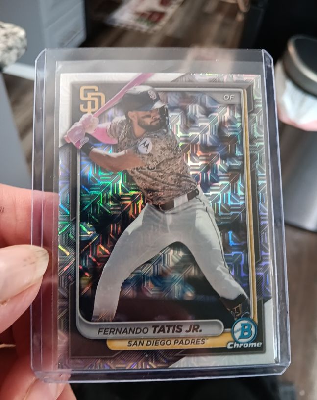 2024 Bowman Chrome #92 Fernando Tatís Jr. — front