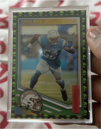 2025 Panini Score #14 Khalil Mack — front