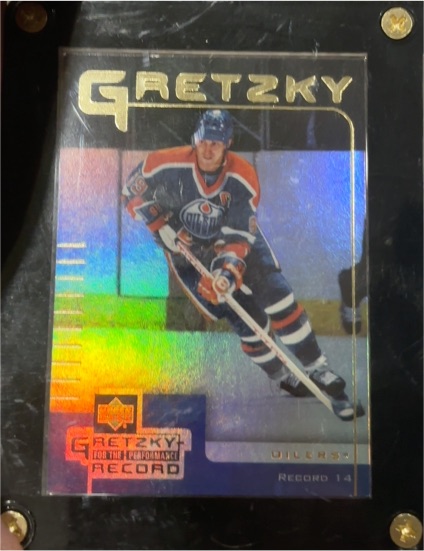 1999-00 Upper Deck McDonald's For The Record #14 Wayne Gretzky — front