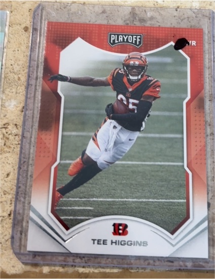 2021 Panini Playoff Football #33 Tee Higgins — front