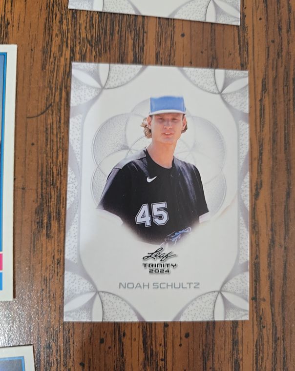 2024 Leaf Trinity #74 Noah Schultz — front