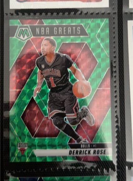 2024-25 Panini Mosaic #292 Derrick Rose — front