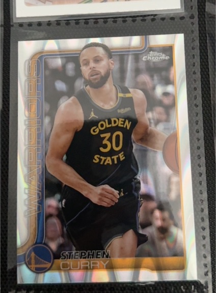 2025-26 Topps Chrome #201 Stephen Curry — front