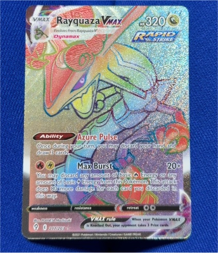 2021 Pokémon TCG Evolving Skies #217 Rayquaza VMAX — front