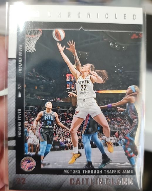 2025 Panini Chronicled #34 Caitlin Clark — front