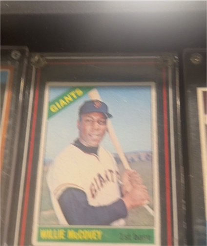 1966 Topps #550 Willie McCovey — front