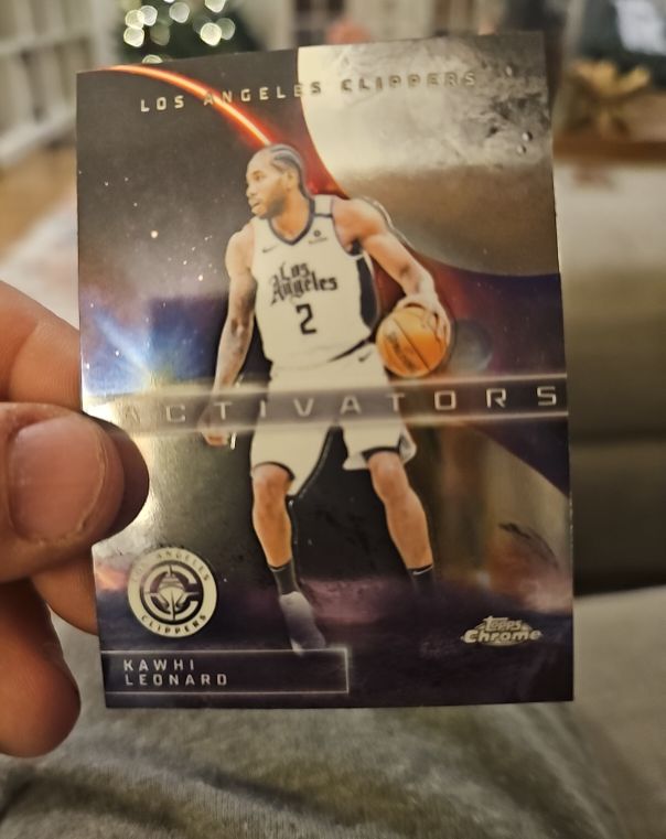 2025-26 Topps Chrome #AC-1 Kawhi Leonard Activators — front