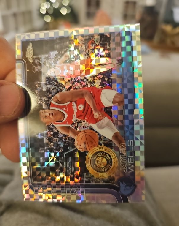 2025-26 Topps Chrome #200 Jaylen Wells — front