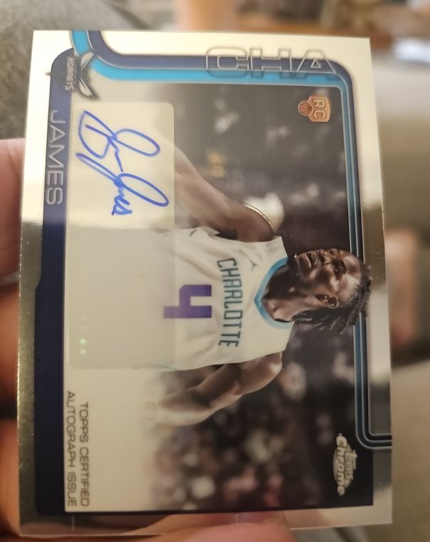 2025-26 Topps Chrome #TCAR-SJ Sion James Rookie Autograph — front