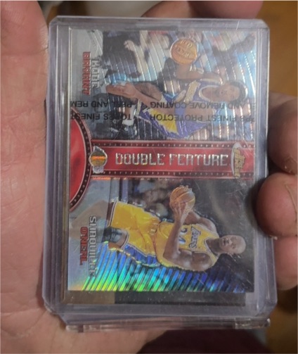 1999 Topps Finest #DF14 Kobe Bryant/Shaquille O'Neal Double Feature — front