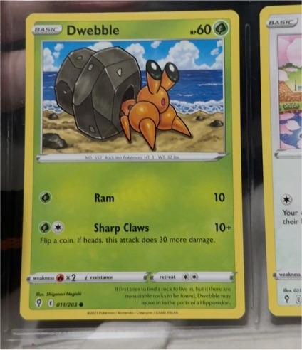 2021 Pokémon Sword & Shield Evolving Skies #011 Dwebble — front