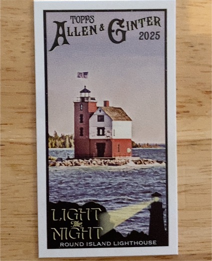 2025 Topps Allen & Ginter Mini Light The Night #LTN-29 Round Island Lighthouse — front